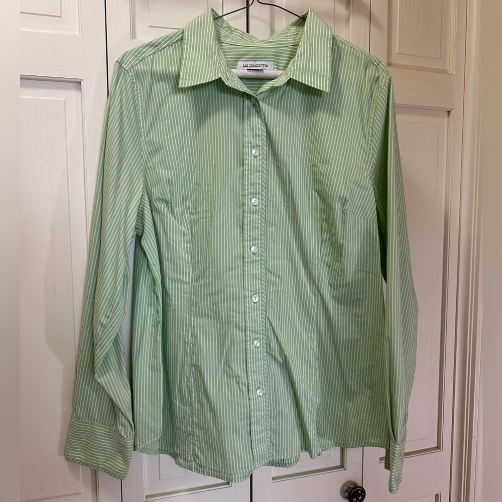 Liz Claiborne Green Striped Women’s button down Shirt size XL